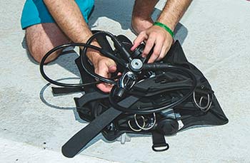 Disassembling a Scuba Unit