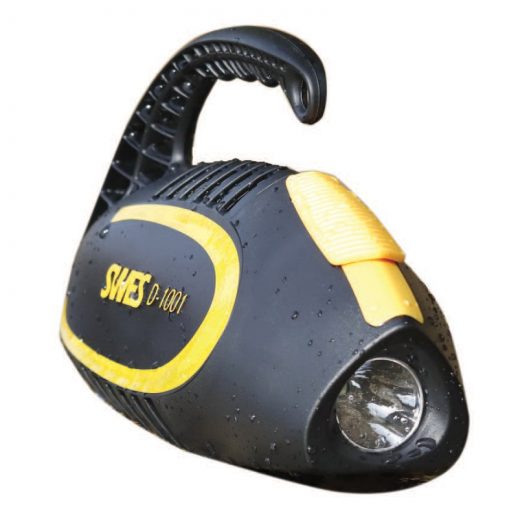 SWES Holdings dive light